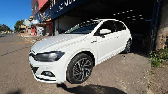 VOLKSWAGEN POLO 1.0 200 TSI COMFORTLINE AUTOMÁTICO VOLKSWAGEN POLO 1.0 200 TSI COMFORTLINE AUTOMÁTICO